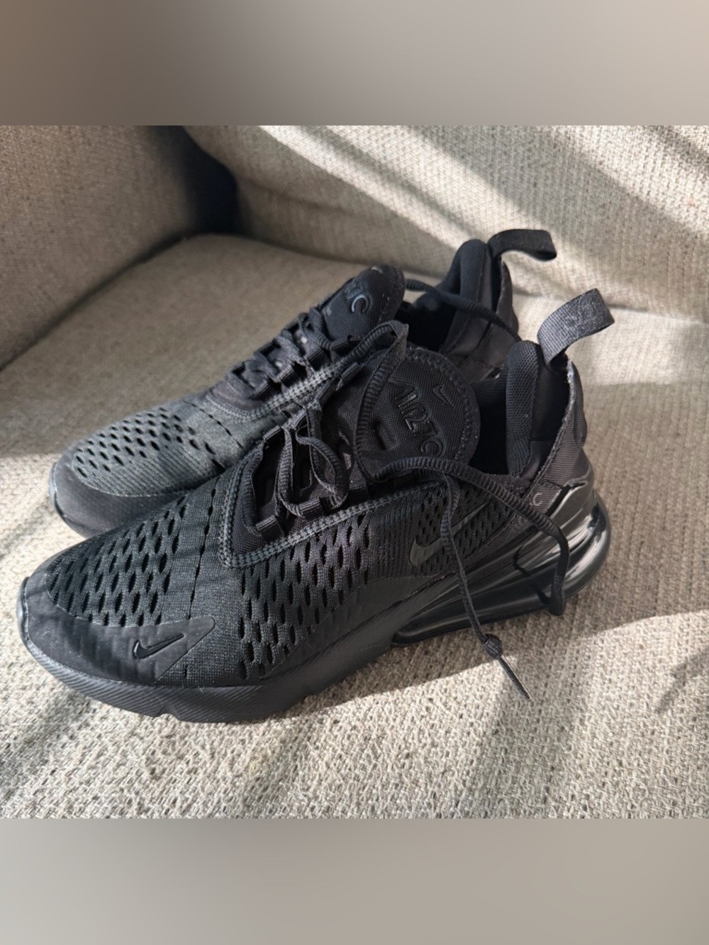 Nike Air Max 270 Triple Black Athletic Shoes - Picture 3 of 6